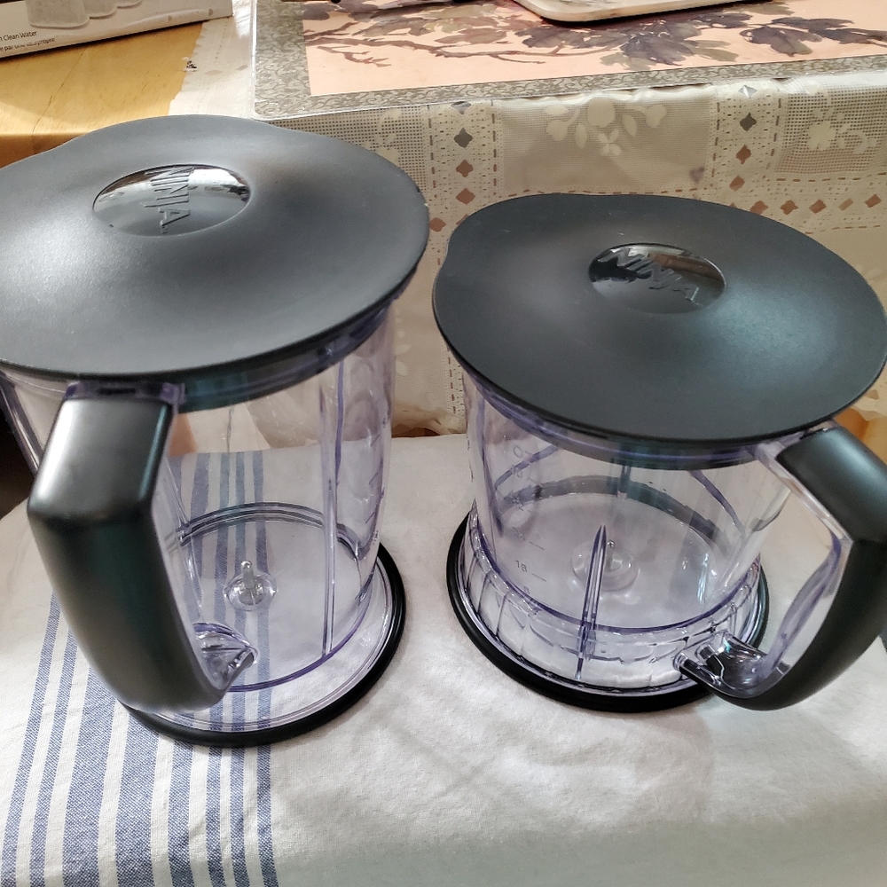 Like New Ninja Master Prep Replacement Jars - Set of Two = 48oz & 40oz